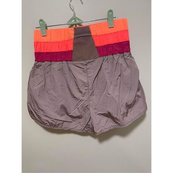 New Free  PEOPLE The Way Home Gradient Waistband Shorts Size M - Picture 5 of 6